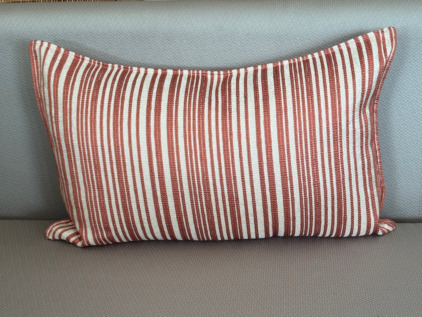 Coussin Rectangulaire rayure terracota