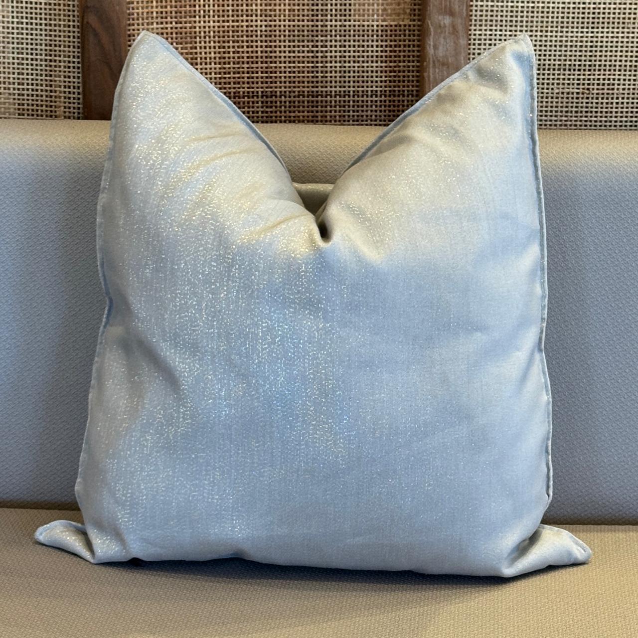 Coussin Gris Éclat Doux