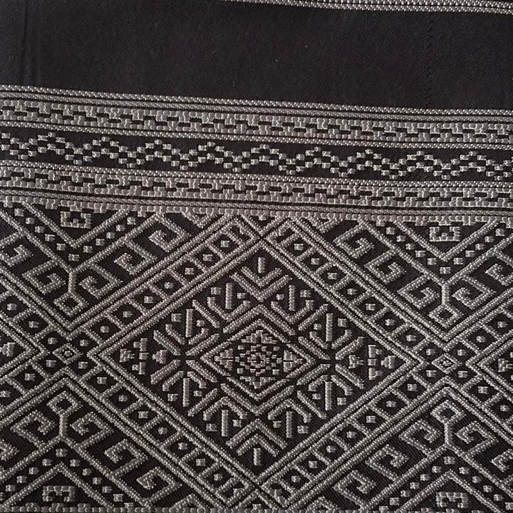Tissu ethnique Grand Motif