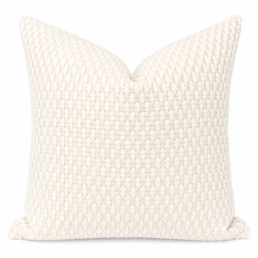Coussin décoratif en bouclette torsadée blanche 50x50 cm