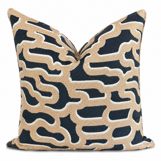 Decorative cushion with oriental pattern 50x50cm.