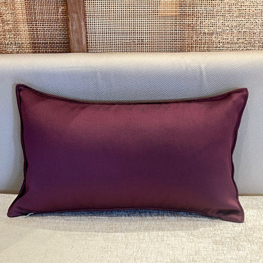 Coussin réctangulaire en toile burgundy