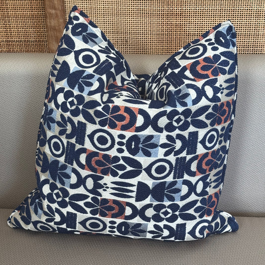 Coussin bleu graphique floral