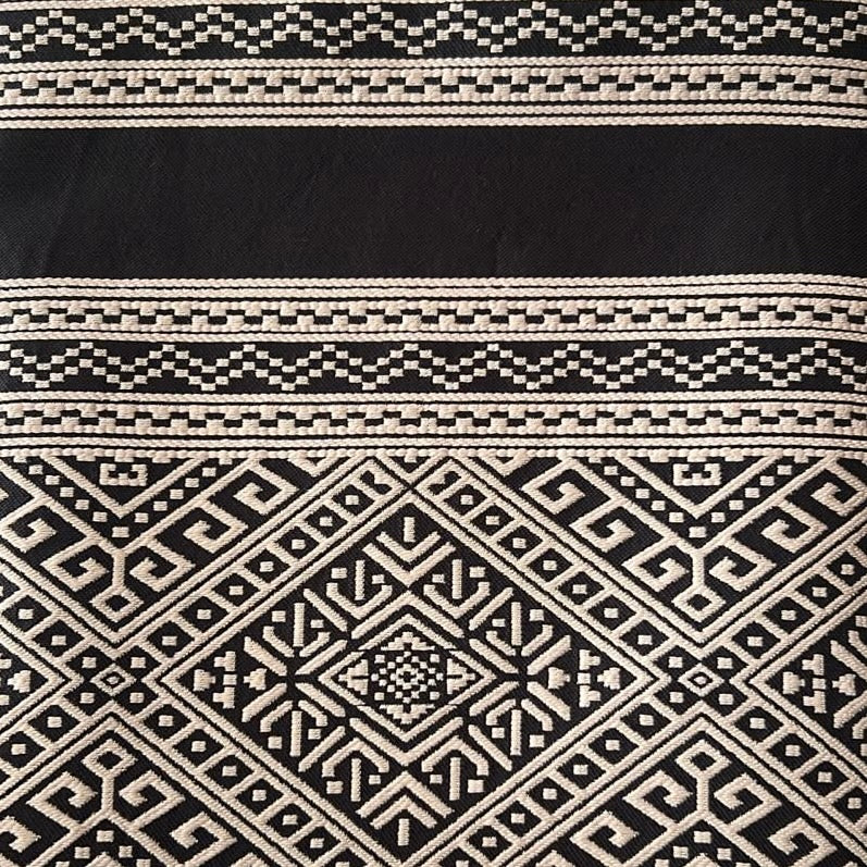 Tissu ethnique Grand Motif