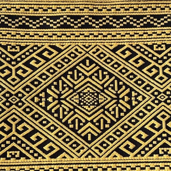 Tissu ethnique Grand Motif