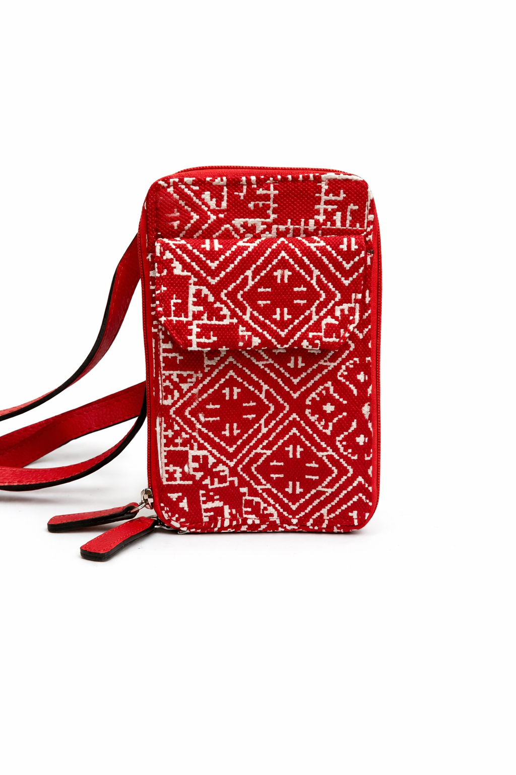 Porte téléphone bandoulière en tissu marocain rouge avec finitions en cuir noir, fabriqué au Maroc