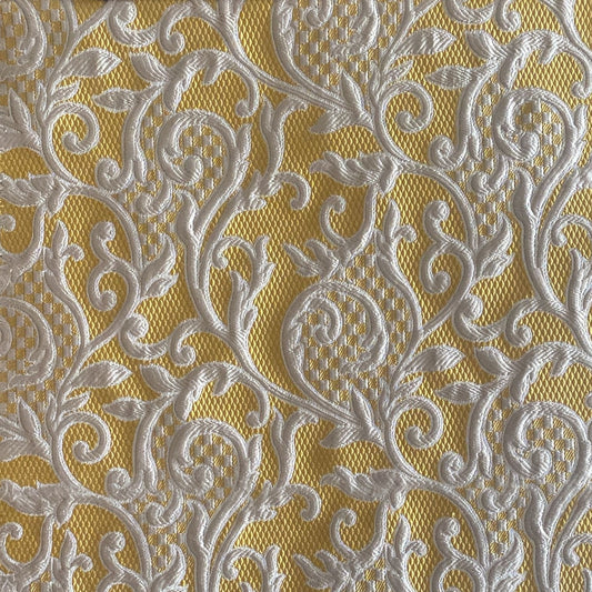 issu d’ameublement damassé jaune et écru avec arabesques florales tissées en relief. Un tissu élégant et lumineux, idéal pour salons marocains, coussins, fauteuils et décoration intérieure.

