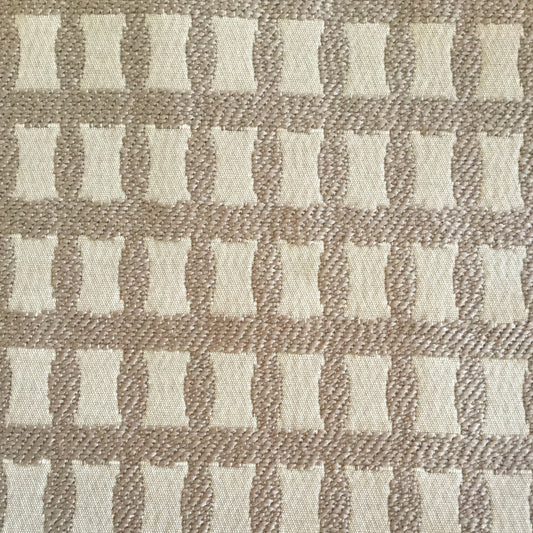 Tissu d’ameublement rectangulaire tissé en relief – Biyadi Collection"