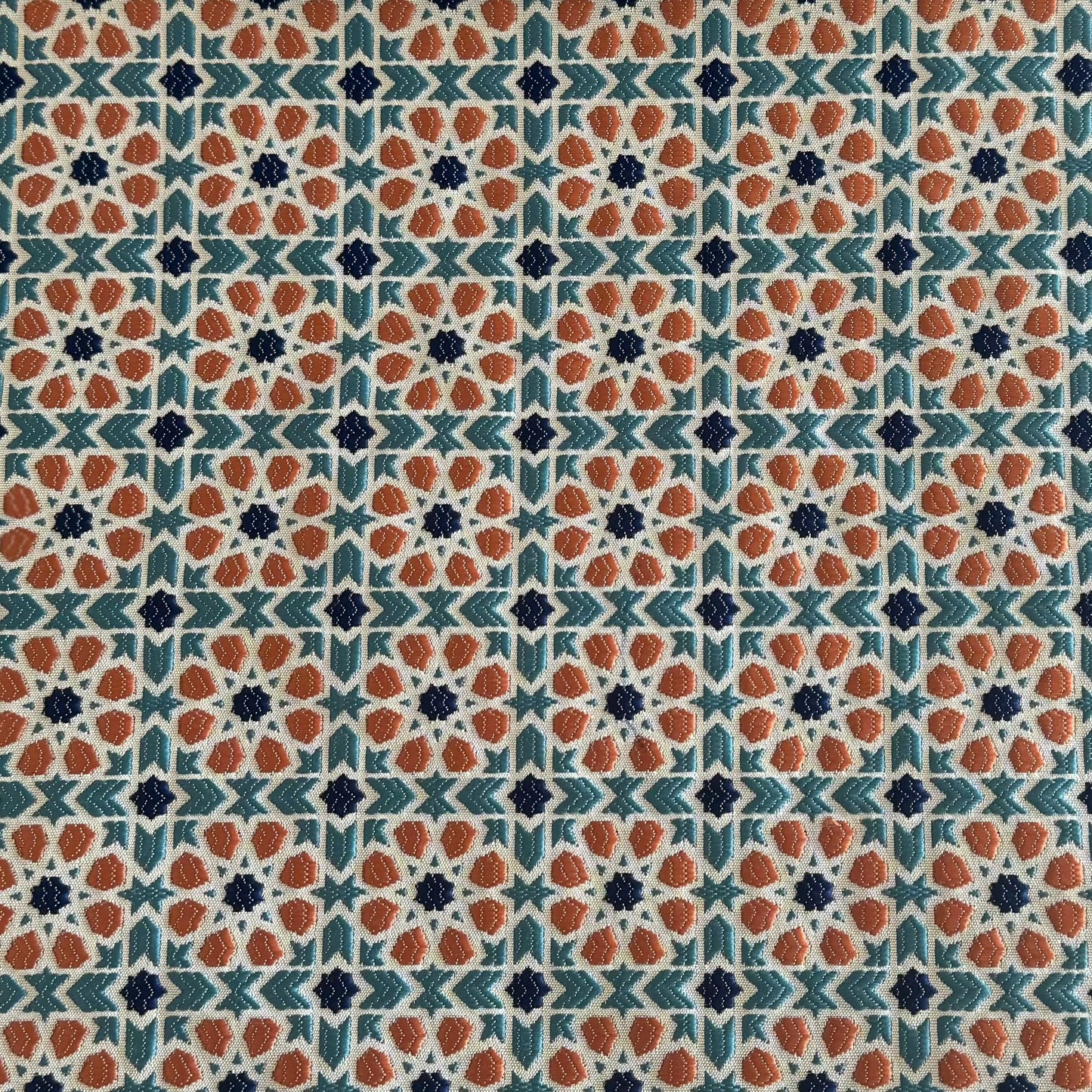 Tissu Zellij marocain bleu et ocre à motifs géométriques embossés pour décoration