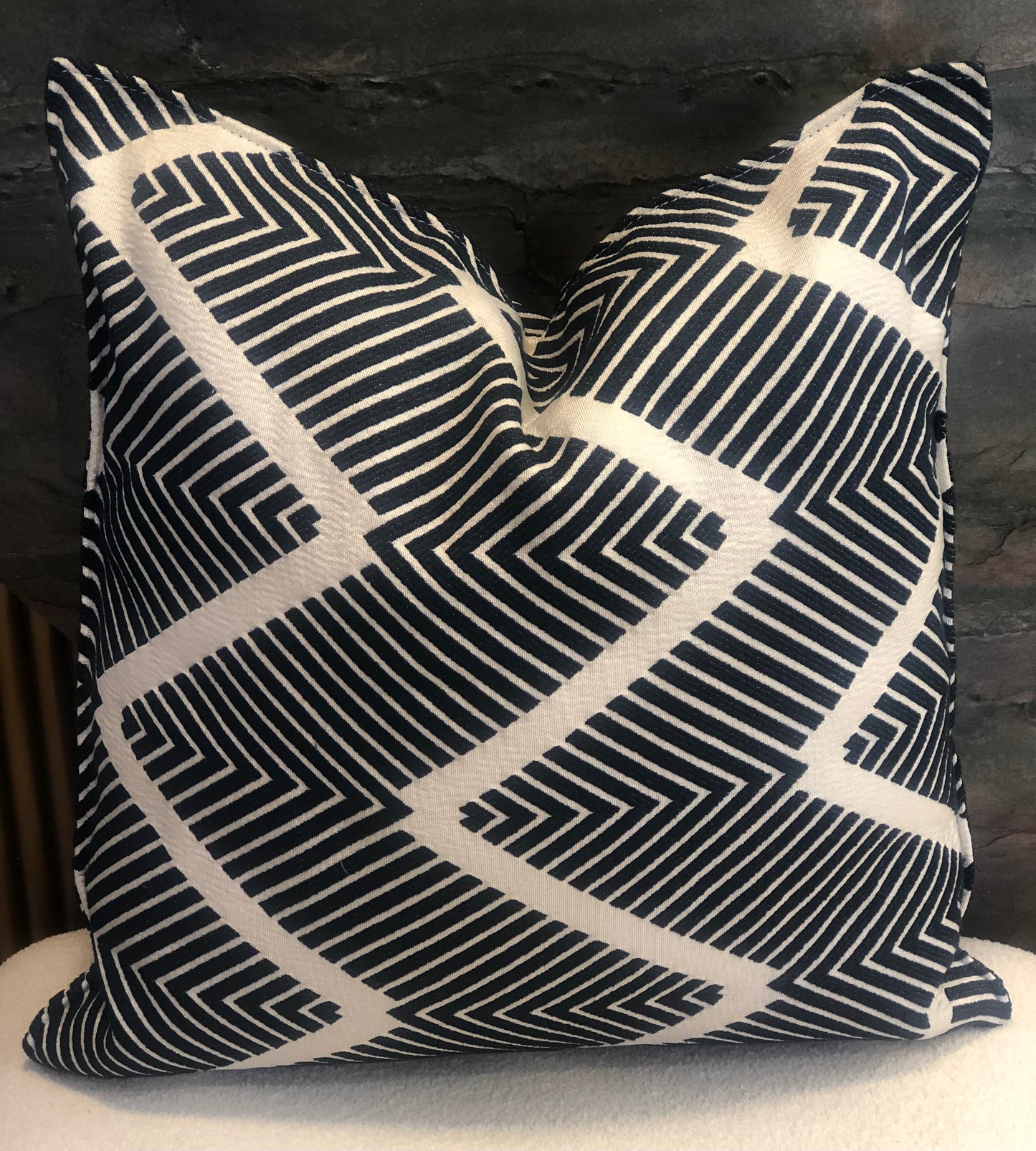 Coussin décoratif zigzag bleu 50x50cm