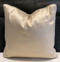 Load image into Gallery viewer, Decorative cushion with golden geometric pattern 50x50cm
