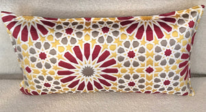Coussin décoratif rectangle à motif Zellij traditionnel marocain