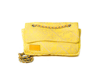 Sac à bandoulière jaune  en tissu marocain à motif inspiré de la broderie de Fès avec chaîne amovible